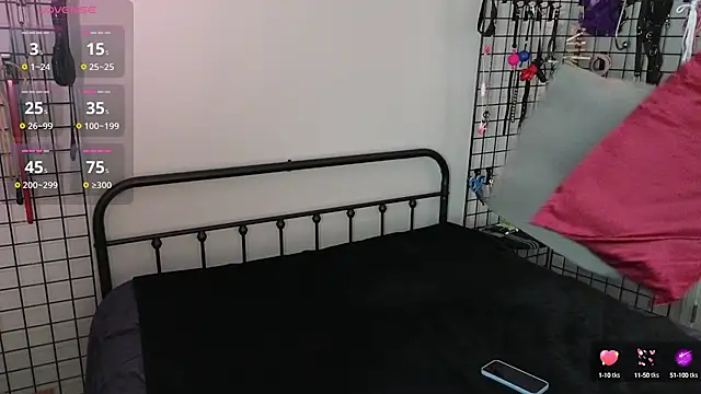 LeeAlba  online show from October 1, 3:27 pm