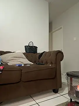 StupidNaturalPhatBooty  online show from July 24, 5:36 am