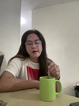 MarieLoveGlamorous online show from March 3, 2:49 pm