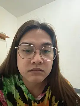 MarieLoveGlamorous online show from March 12, 5:28 pm