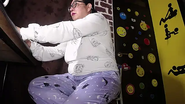 samrocker sex online show from October 16, 6:38 pm