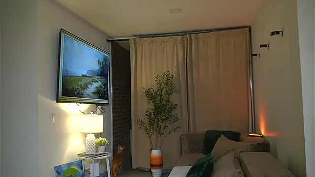 kendall ruiz online show from April 6, 11:50 pm