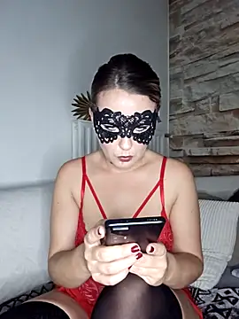 LunaSecret22 online show from November 5, 10:35 pm