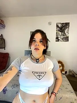 Snapshot of carolina16love chatting on September 26, 10:49 pm carolina16love online show from September 26, 10:49 pm