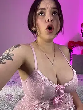 Snapshot of carolina16love chatting on March 6, 10:04 pm carolina16love online show from March 6, 10:04 pm