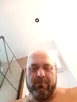 Snapshot of Czarny1104 chatting on September 11, 5:35 pm Czarny1104 online show from September 11, 5:35 pm