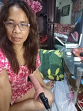 HotsexyNaughtysweetbaby online show from March 26, 9:56 pm