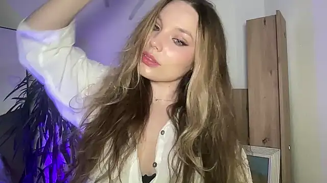 Sara Browney online show from November 4, 8:23 pm