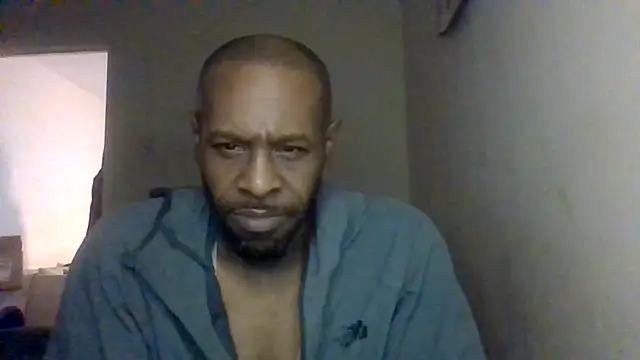 CuzzyB69 online show from November 25, 2:45 am