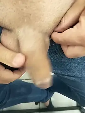 safadoo26 online show from October 28, 1:21 pm