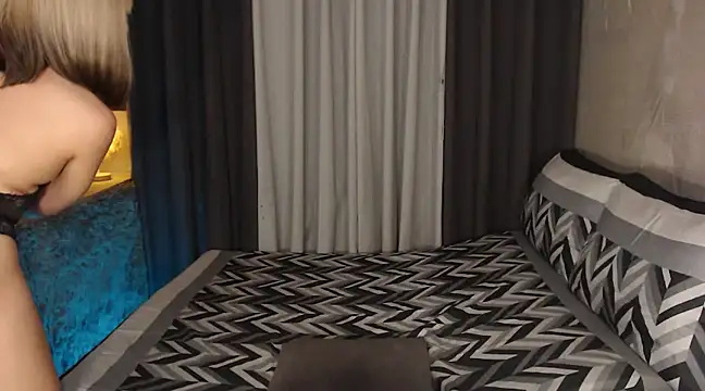 SeductiveAsianTs online show from December 18, 10:13 pm