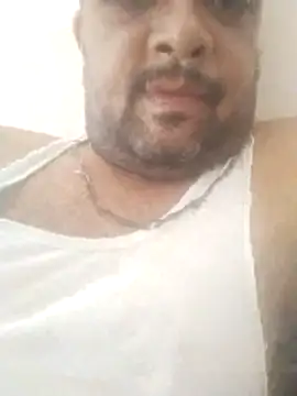 Snapshot of AmitBAKRANIYA chatting on November 7, 9:58 am AmitBAKRANIYA online show from November 7, 9:58 am