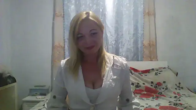 Lola 115 online show from July 9, 6:51 pm