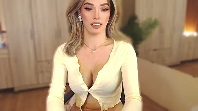 Snapshot of NiamahBarret chatting on July 1, 2:12 am NiamahBarret online show from July 1, 2:12 am