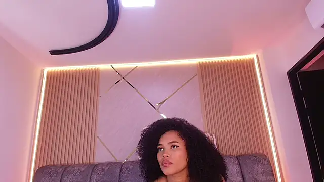 naia blessed online show from April 9, 7:20 pm