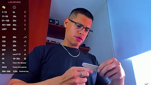Snapshot of _John_Boy_ chatting on October 7, 7:15 pm John Boy online show from October 7, 7:15 pm