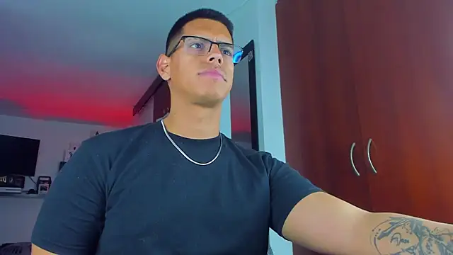  John Boy  online show from March 8, 2:04 am