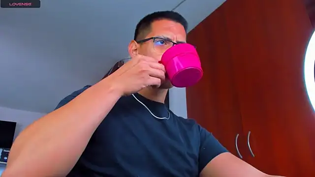 Snapshot of _John_Boy_ chatting on November 10, 7:08 pm John Boy online show from November 10, 7:08 pm