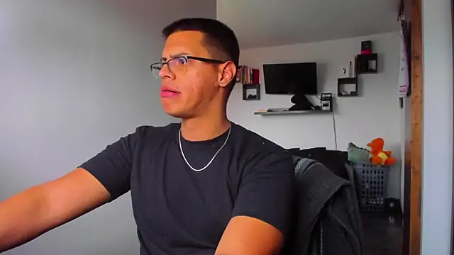  John Boy  online show from February 13, 7:36 pm