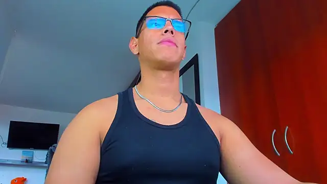 Snapshot of _John_Boy_ chatting on November 18, 8:23 pm John Boy online show from November 18, 8:23 pm