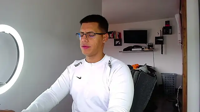  John Boy  online show from April 15, 7:29 pm