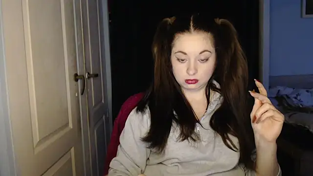 Snapshot of ryhhnnagold99 chatting on January 6, 5:17 pm ryhhnnagold99 online show from January 6, 5:17 pm