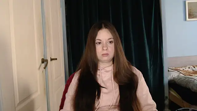 ryhhnnagold99 online show from April 12, 7:00 am