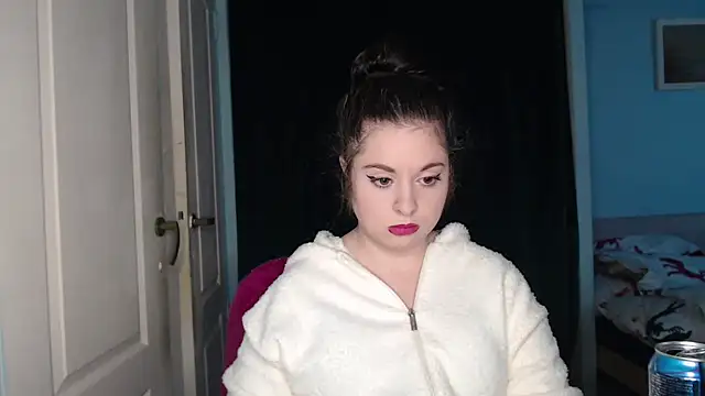 Snapshot of ryhhnnagold99 chatting on January 9, 2:24 pm ryhhnnagold99 online show from January 9, 2:24 pm