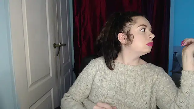 Snapshot of ryhhnnagold99 chatting on December 18, 8:45 pm ryhhnnagold99 online show from December 18, 8:45 pm