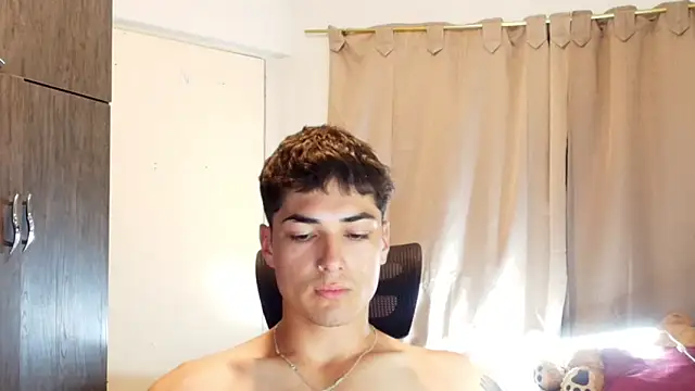 jimmy class online show from April 7, 11:28 pm