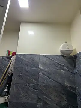 Snapshot of roouse chatting on November 16, 6:12 pm roouse online show from November 16, 6:12 pm