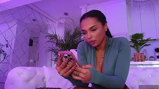 KimiBrown online show from December 18, 1:15 pm