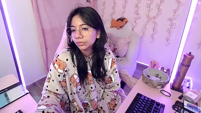 Nami usagi online show from December 17, 1:49 pm