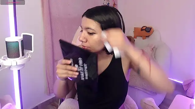 Nami usagi online show from October 21, 12:37 pm