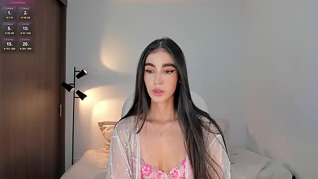 RebeccaBaxter online show from April 13, 1:20 am