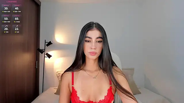 Snapshot of RebeccaBaxter chatting on November 1, 12:06 am RebeccaBaxter online show from November 1, 12:06 am