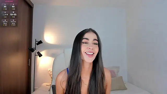 RebeccaBaxter online show from April 26, 6:38 pm