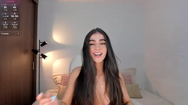 Snapshot of RebeccaBaxter chatting on February 28, 12:10 am RebeccaBaxter online show from February 28, 12:10 am