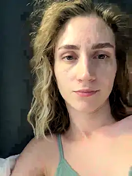 Snapshot of Feral_berry_8133 chatting on September 26, 7:54 pm Feral berry 8133 online show from September 26, 7:54 pm