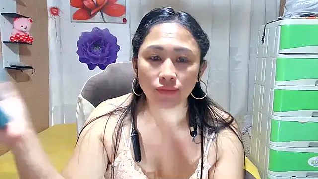 M e c e l online show from April 15, 12:27 am