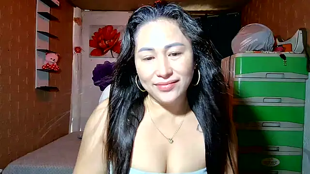 M e c e l online show from March 24, 12:32 am