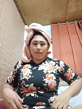 M e c e l online show from November 13, 11:03 am