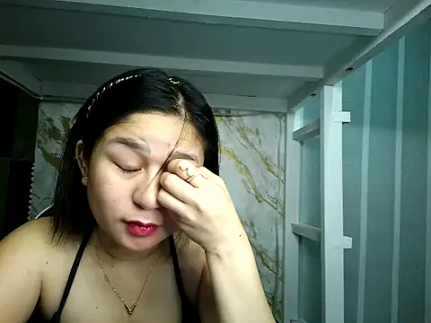 Mia 2022 online show from October 19, 8:06 am