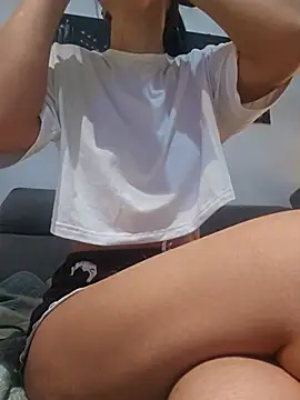 Lorettelorena online show from June 28, 2:51 am