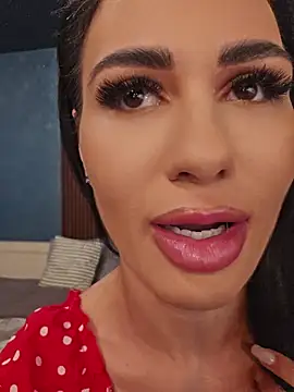 Lorettelorena online show from July 25, 5:48 am