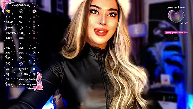 Thalia Cambridge online show from December 3, 9:58 pm