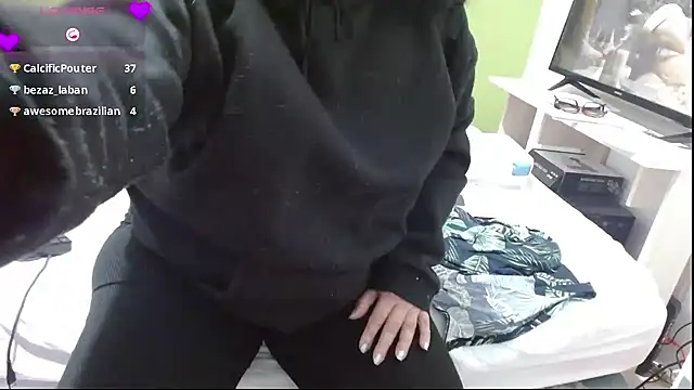 Snapshot of Diosasky chatting on October 22, 11:36 pm Diosasky online show from October 22, 11:36 pm