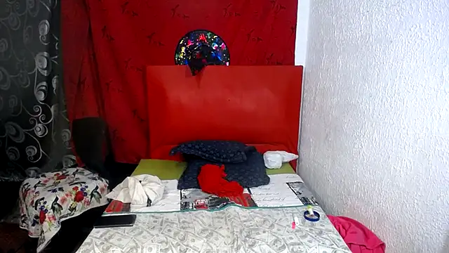 lili sweet777 online show from May 9, 9:40 pm