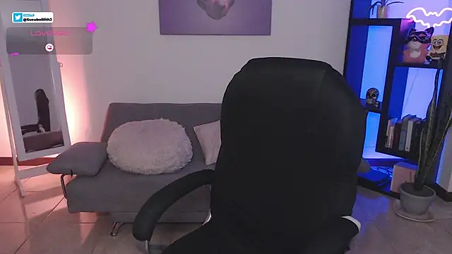 Snapshot of S_Lilith_ chatting on January 10, 11:55 pm S Lilith online show from January 10, 11:55 pm