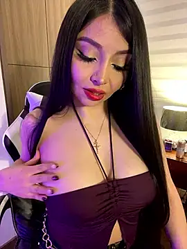 KateLatorre online show from January 14, 8:01 pm